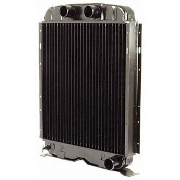 Holdwell New Aftermarket  Radiator E1ADDN8005C for New Holland Tractor Super Major