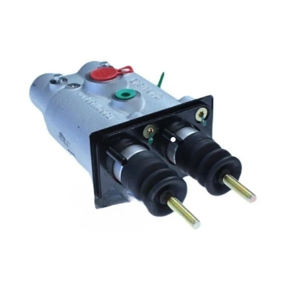 G737150070200 Maître-cylindre de frein pour tracteur Massey Ferguson 6713S 7726S 7724 7720 7718 7716 6718 6716